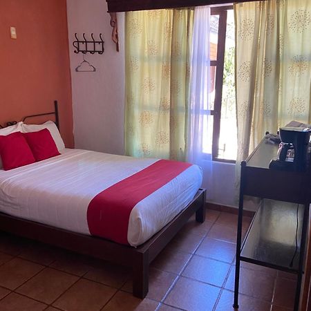 Hotel De Cervantes San Sebastián del Oeste Rom bilde