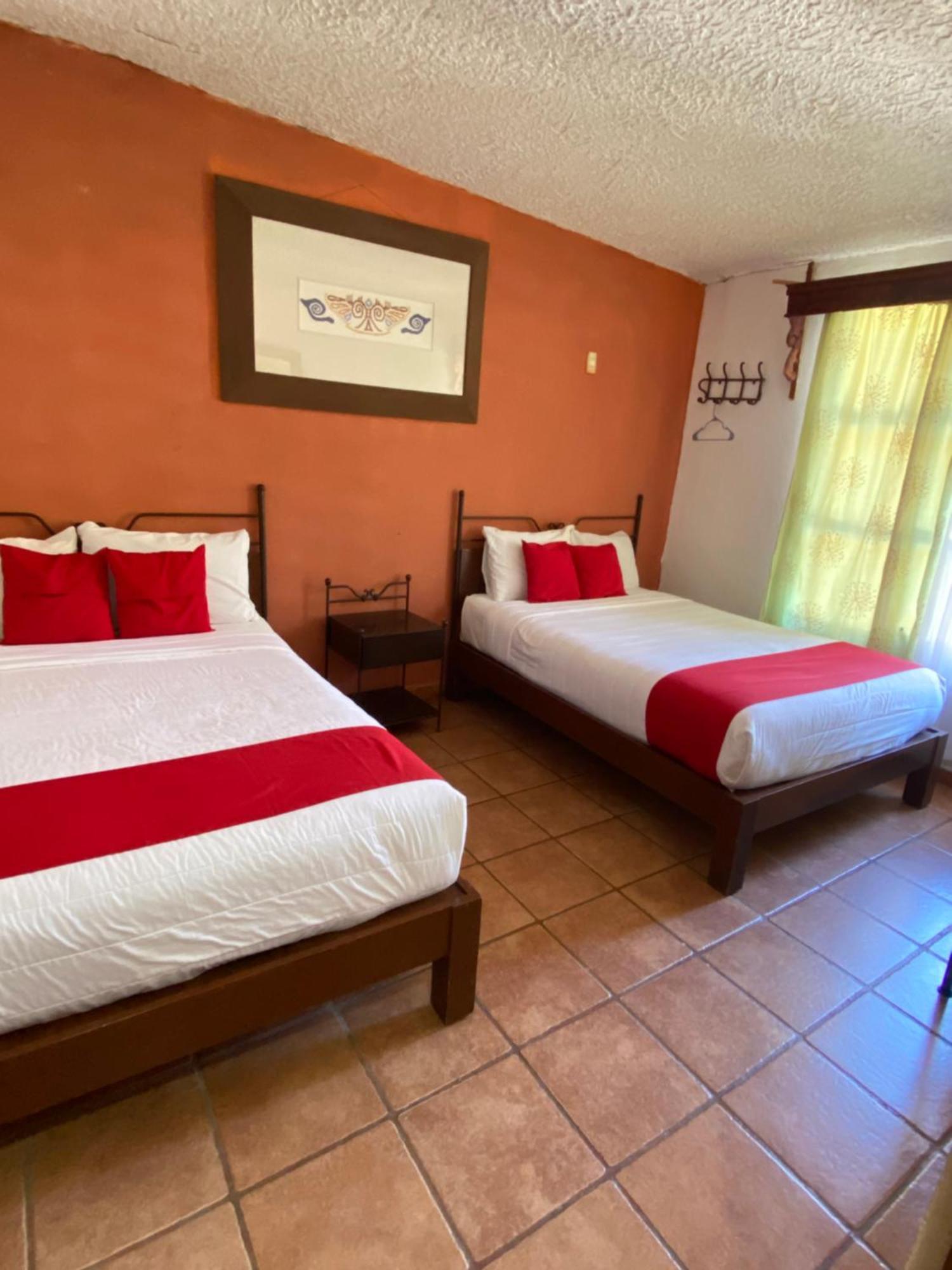 Hotel De Cervantes San Sebastián del Oeste Rom bilde